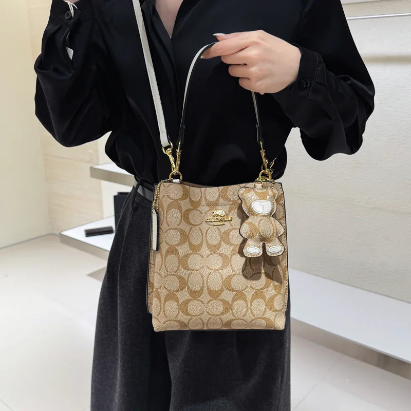 Isabelle Elegant Bucket Bag – Timeless Sophistication