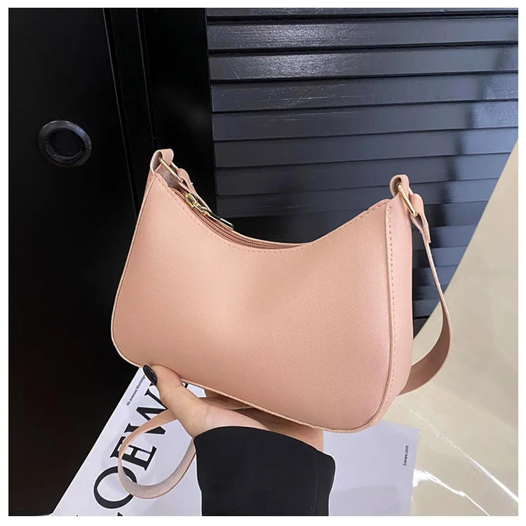 Chloé Mini Shoulder Bag – Effortless Everyday Chic
